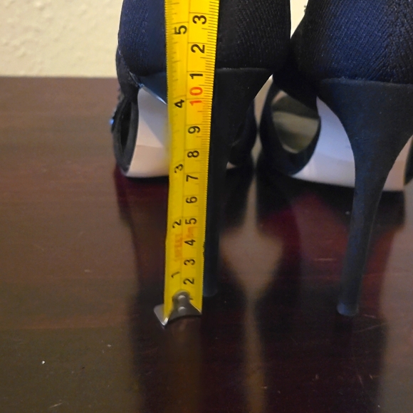 ZARA HIGH HEELS SOCK STYLE OPEN TOE BOOTS WITH BEADED FLORAL SIZE 42, NEVER WORN - Picture 5 of 5